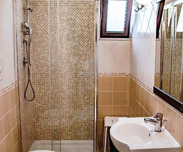 Alojamento de Acomodação e Pequeno-almoço Il Giunco 4*