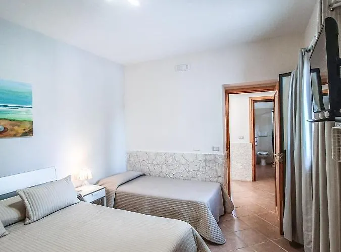 Alojamento de Acomodação e Pequeno-almoço Il Giunco 4*